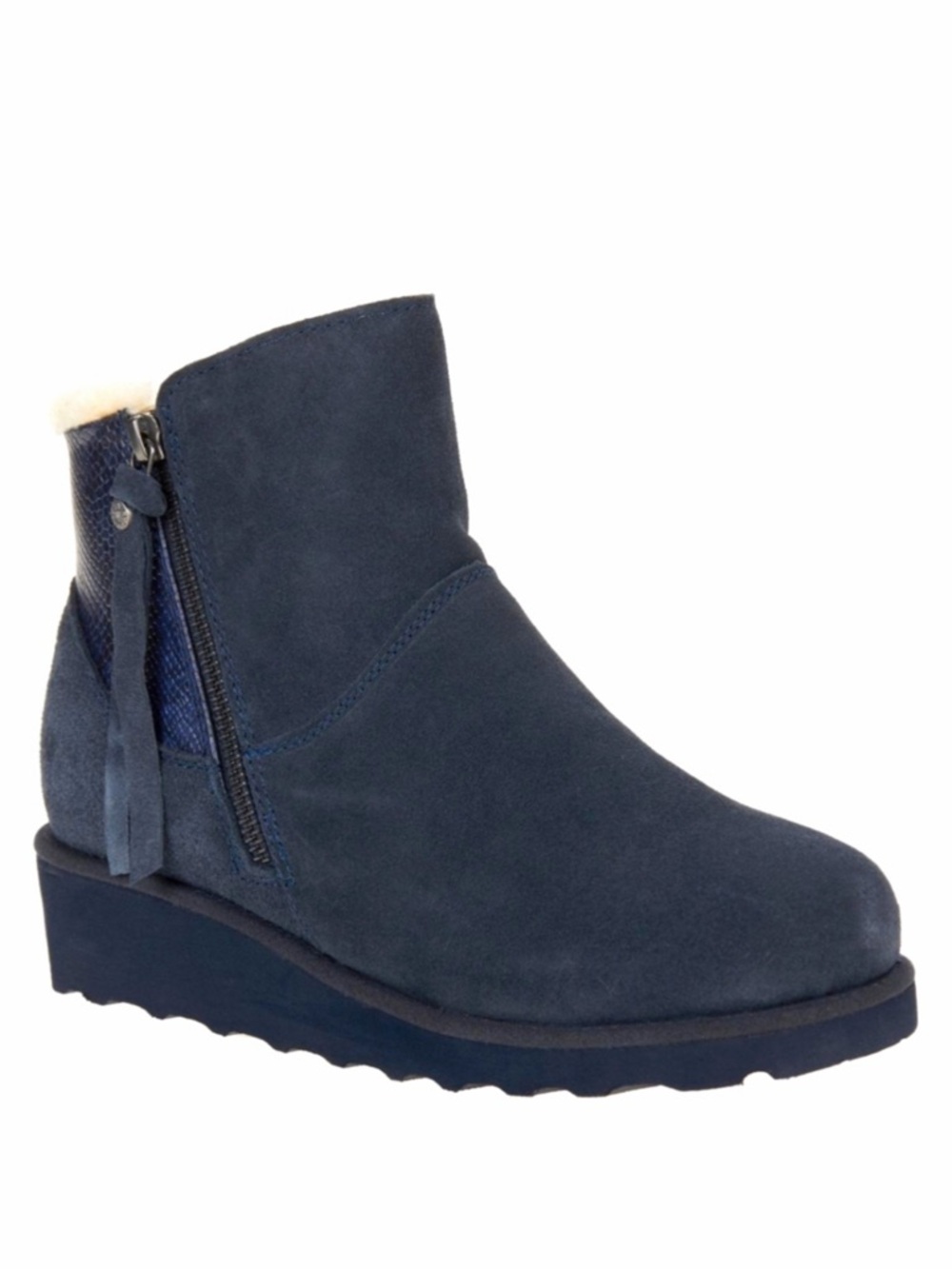 BEARPAW Megan II Suede Water and Stain Repellent Boot Size 8 Wide NIB